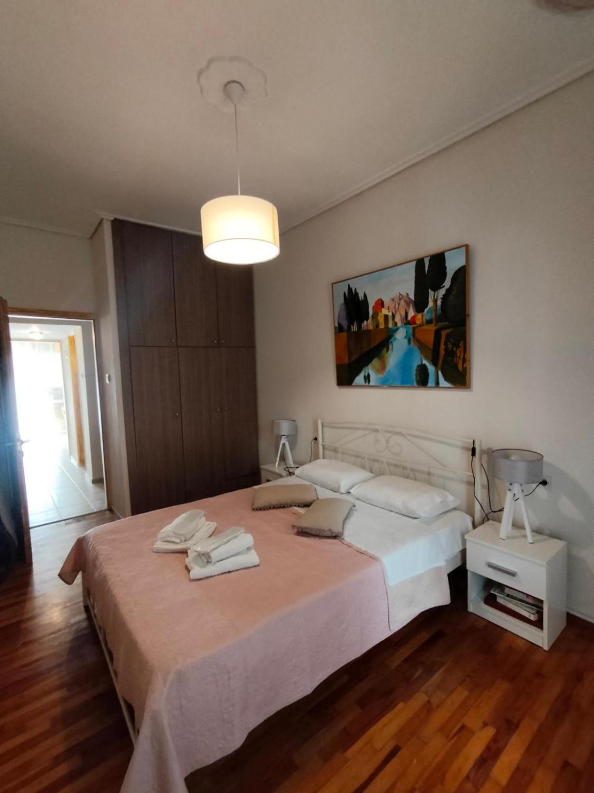 Elegant Central Apartment In Volos Exterior foto